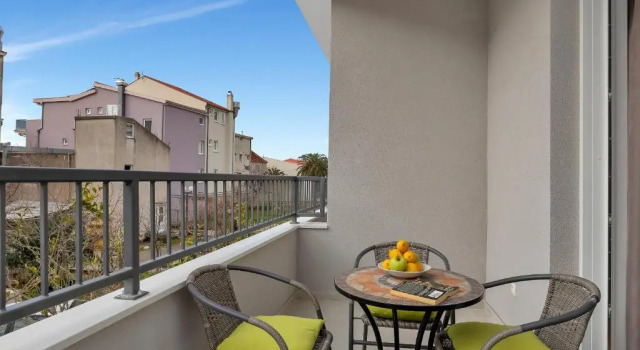 Emilia Lofts, Buchen Sie Hotel Hotels in Gespanschaft Split-Dalmatien mit Parkplatz, Parkplätze