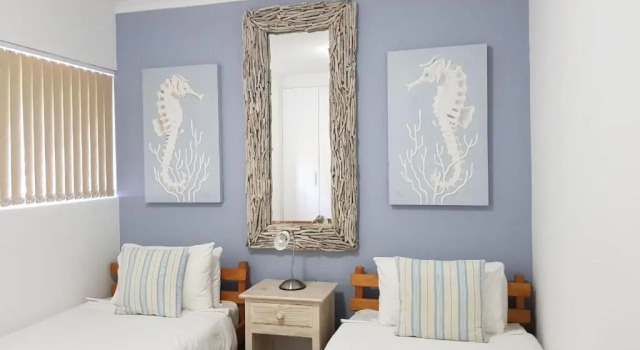 Point Village Accommodation - Santos 7