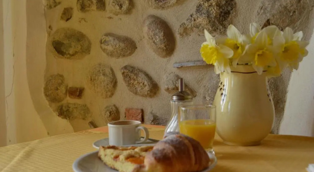 Agriturismo Colombarola, Забронировать Отель Отели Сона с парковкой, Парковка