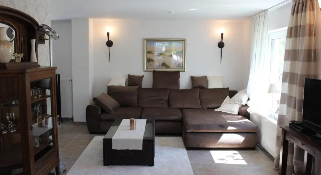 Ferienhaus Achtern Diek, Prenota Appartamento Hemme 
