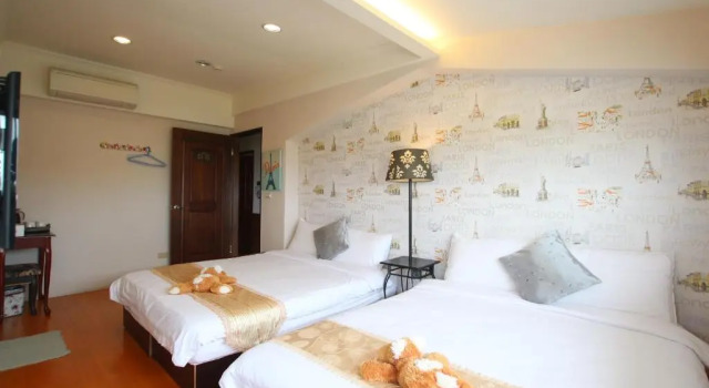 Четырёхместный номер Standard с видом на сад Yilan Pine Villa Homestay