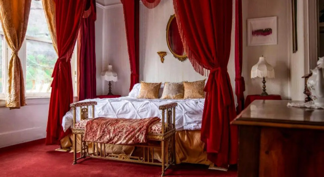 Люкс Executive Bisbee Grand Hotel, Saloon, and Music Venue