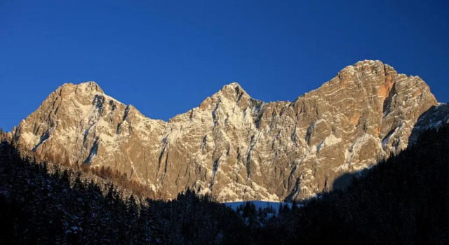 Appartement Charly Kahr, Rezerwuj Hotel Hotele w Schladming - Dachstein z parkingiem, Parking
