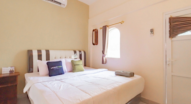 Urbanview Hotel Kangen Bungalow Purwakarta by RedDoorz, Book Hotel Purwakarta West Java