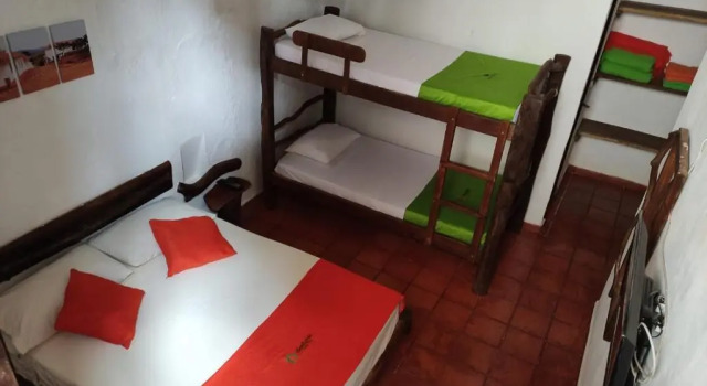 Четырёхместный номер Standard с красивым видом из окна Hosteria Doña Vivi