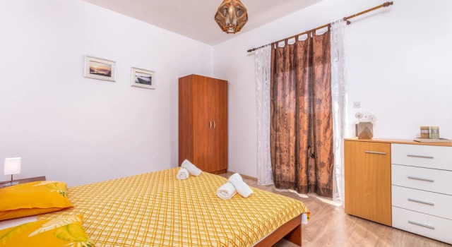 Amazing Home in Krk With Wifi and 1 Bedrooms, Забронировать Отель Отели Крка с парковкой, рядом с Krk Harbour, Парковка