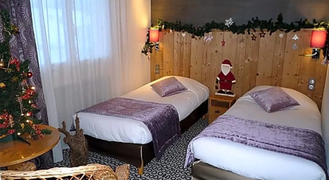 Семейный люкс The Originals City, Hôtel Rey du Mont Sion, Saint-Julien-en-Genevois Sud