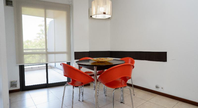 Трёхместный номер Standard с балконом Kube Apartments Express