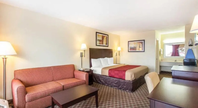 Номер Standard Red Roof Inn Tifton