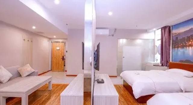 Dragon Star Hotel (Jincheng Central Pedestrian Street Store)
