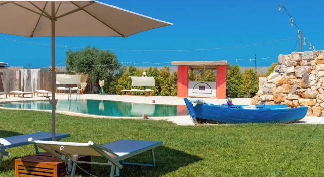 Tenuta Fascianello, Book Bed and Breakfast Hotels in Fasano Area with a Pool, Swimming Pool