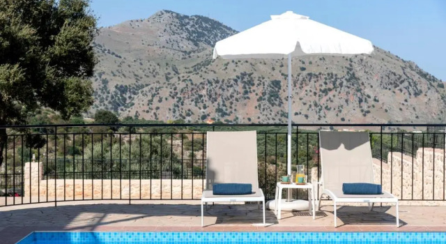 Вилла Villa Kermes Heated Pool