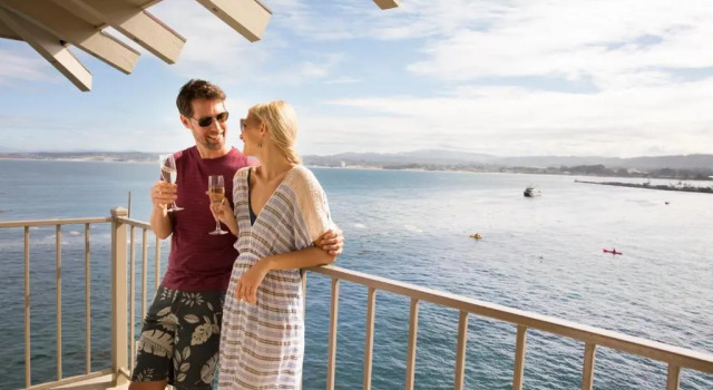 Номер Standard с видом на гавань Monterey Plaza Hotel & Spa