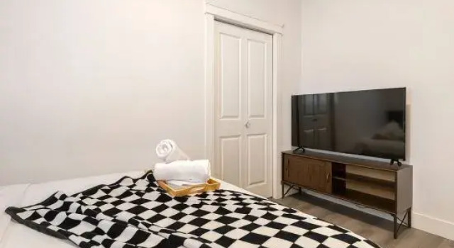 Двухместный номер Standard Sweet Home-Separate Entry-Near YVR Airport & Skytrain & Costco