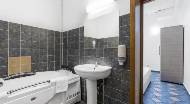 Suite Budget Accommodation
