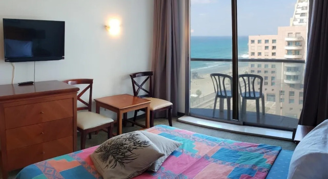 Hof Hacarmel Apartments