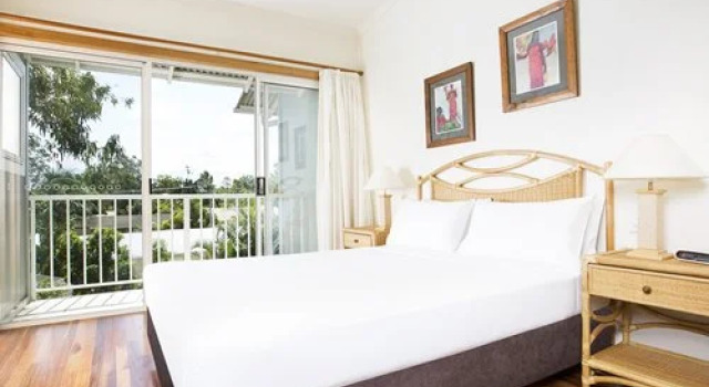 Breakfree South Pacific Premier Resort, Забронировать Курортный отель Отели Нузавилл с бассейном, рядом с Weyba Creek Bushland Reserve South, Бассейн