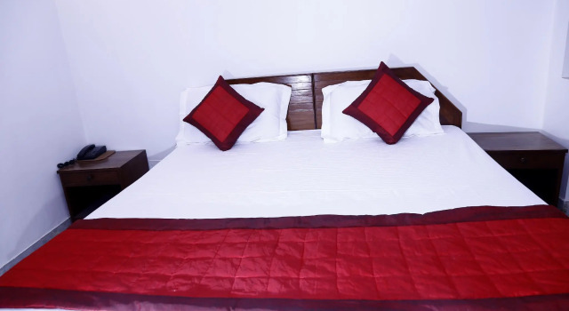 Hotel Batra Holiday Home, Забронировать Отель Отели Нью-Дели с завтраком, Завтраки