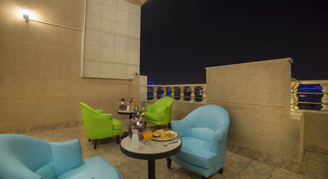Golden Bujari Hotel Al Khobar, Забронировать Отель Al Aqrabeyah  Аль Кхобар