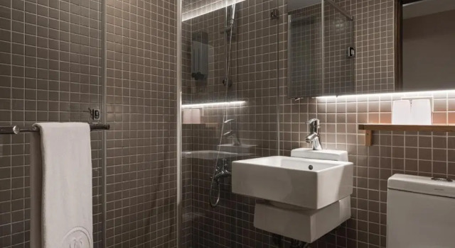 Номер Comfort The Riverside Hotel International
