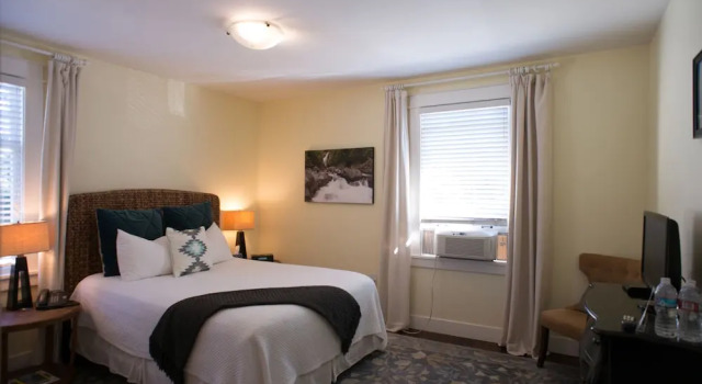 The Roadhouse Inn, Prenota Affittacamere Fall City Washington