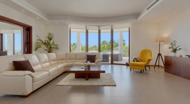 The Majestic Residence