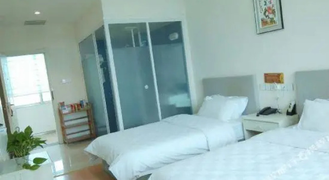 Huayuan Fashion Hotel 338, Забронировать Отель Отели Сяочанг с парковкой, Парковка