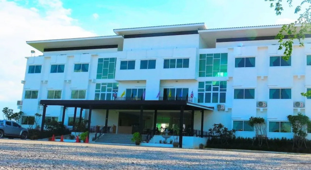 Kosit One Hotel, Book Hotel Bueng Sam Phan Thailand
