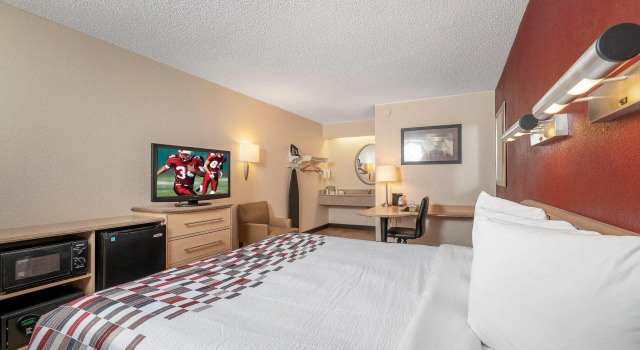 Номер Superior Red Roof Inn Detroit - Roseville St Clair Shores