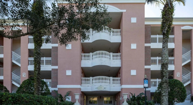 3BR Family Apartment for 8 Peaceful Residential Retreat