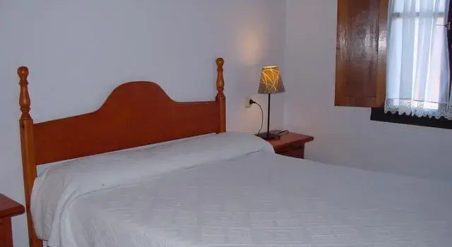Apartamentos San Juan 2, Prenota Hotel Hotel a Asturie con parcheggio, Parcheggio