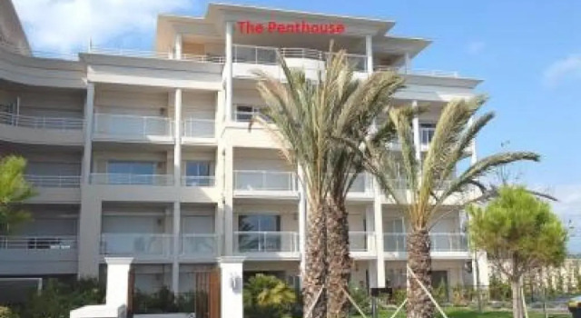 Stunning Three Bedroom Apartment on Seafront in Cannes With Panoramic sea Views 399 - 399