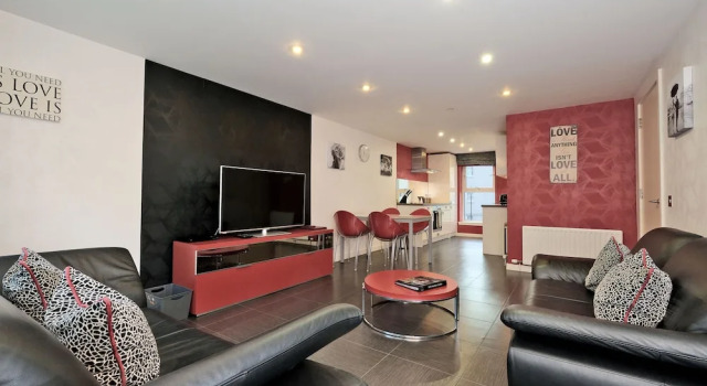 Trendy Home in Aberdeen, Prenota Hotel Aberdeen 