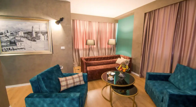 Полулюкс VH Premier AS Tirana Hotel