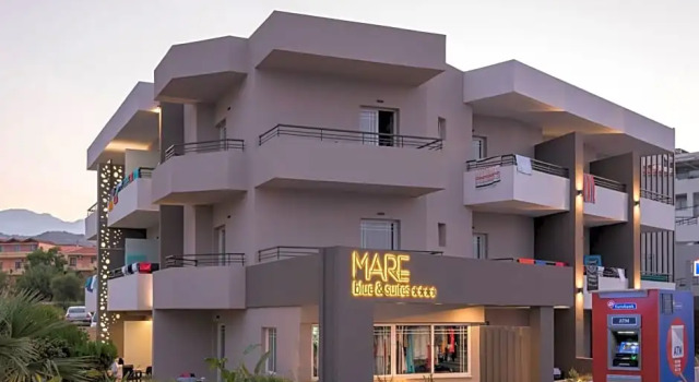 Mare Blue Suites, Забронировать Отель Отели Георгиуполиса с парковкой, Парковка