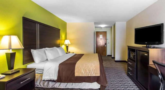 Номер Standard Quality Inn West of Asheville