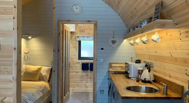 Daviot Luxury Pods
