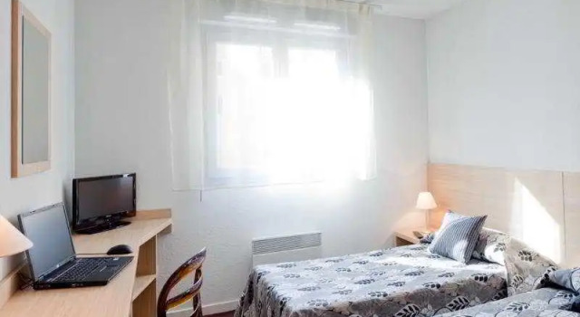 Номер Standard Residhotel St Etienne Centre