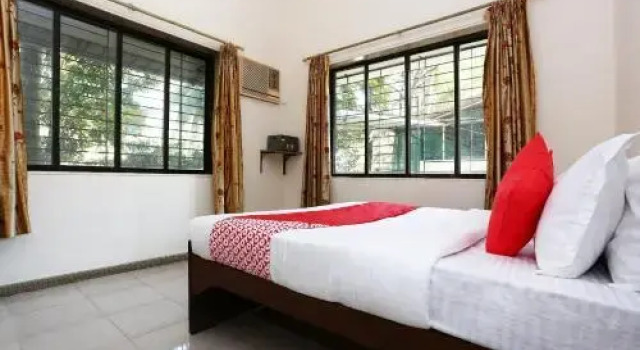 C Beach Resort by OYO Rooms, Забронировать Курортный отель Отели штата Махараштры 3 звезды, 3*