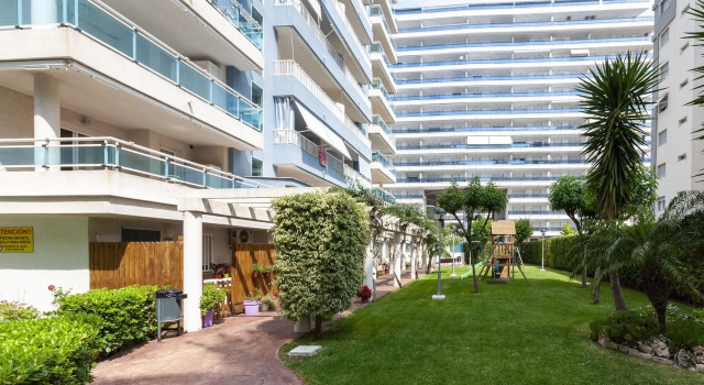 CORALINA - Apartment with shared pool in Playa de Gandia. Free WiFi, Забронировать Апартаменты/квартира Плайя-де-Гандия Коста-де-Валенсия