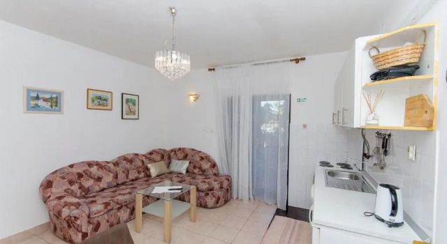 Апартаменты Цокольный этаж Apartments Derado