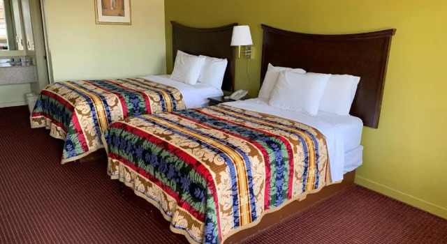 Четырёхместный номер Standard Western Motel - Prentiss