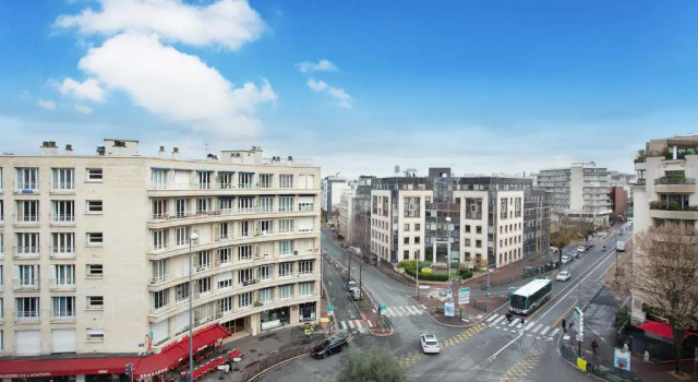 Четырёхместный номер Standard Hotel Gabriel Issy Paris
