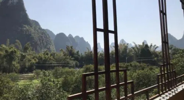Yangshuo Beautiful View Holiday Inn