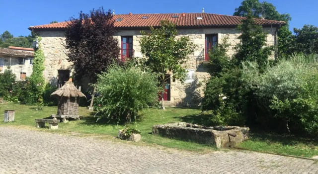 Casa das Augas Santas, Buchen Sie Pension Hotels in Galicien mit Parkplatz, Parkplätze