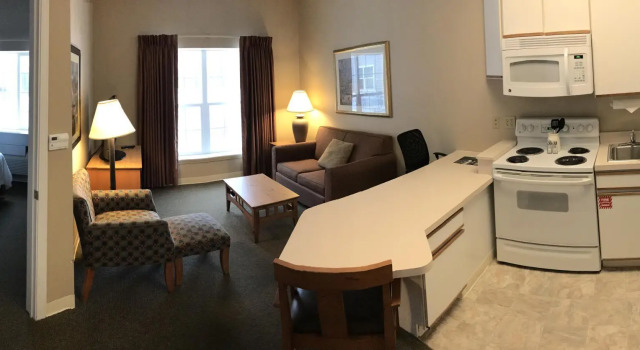 Люкс c 1 комнатой CrestHill Suites SUNY University Albany