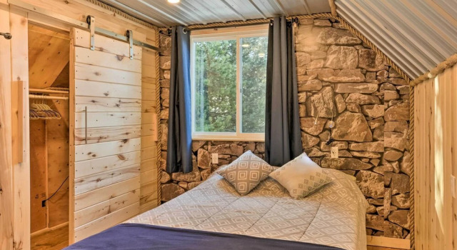 Коттедж A-frame Mtn Cabin ~ 35 Mi to Yellowstone NP!