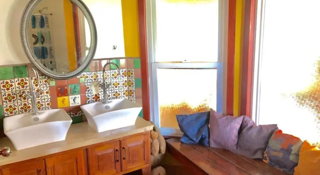 Mid-Century Style House, Rezerwuj Apartament Roatán 