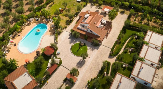 Коттедж c 1 комнатой с балконом и с красивым видом из окна Residence Villantica