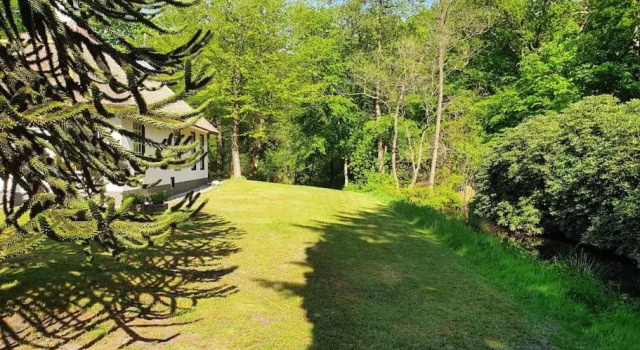 Jagershuis sinds 1724 op landgoed Princenhof, Rezervovat Hotel Oranjewoud Friesland